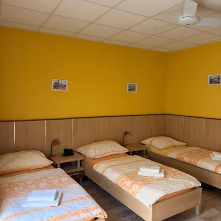 Vv Sun - Reos 3* Hodonín