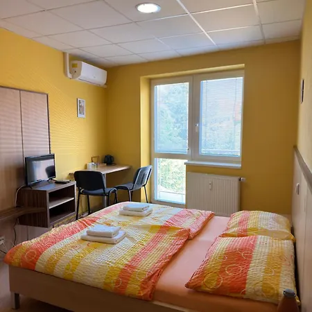 Maison d'hôtes Vv Sun - Reos 3*